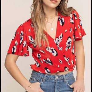 ASTR Short Sleeve Crinkle Top